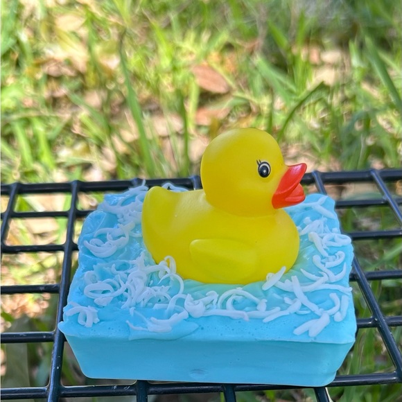 Duck on the Pond Lavender Handmade Goat’s Milk Soap - Picture 2 of 6